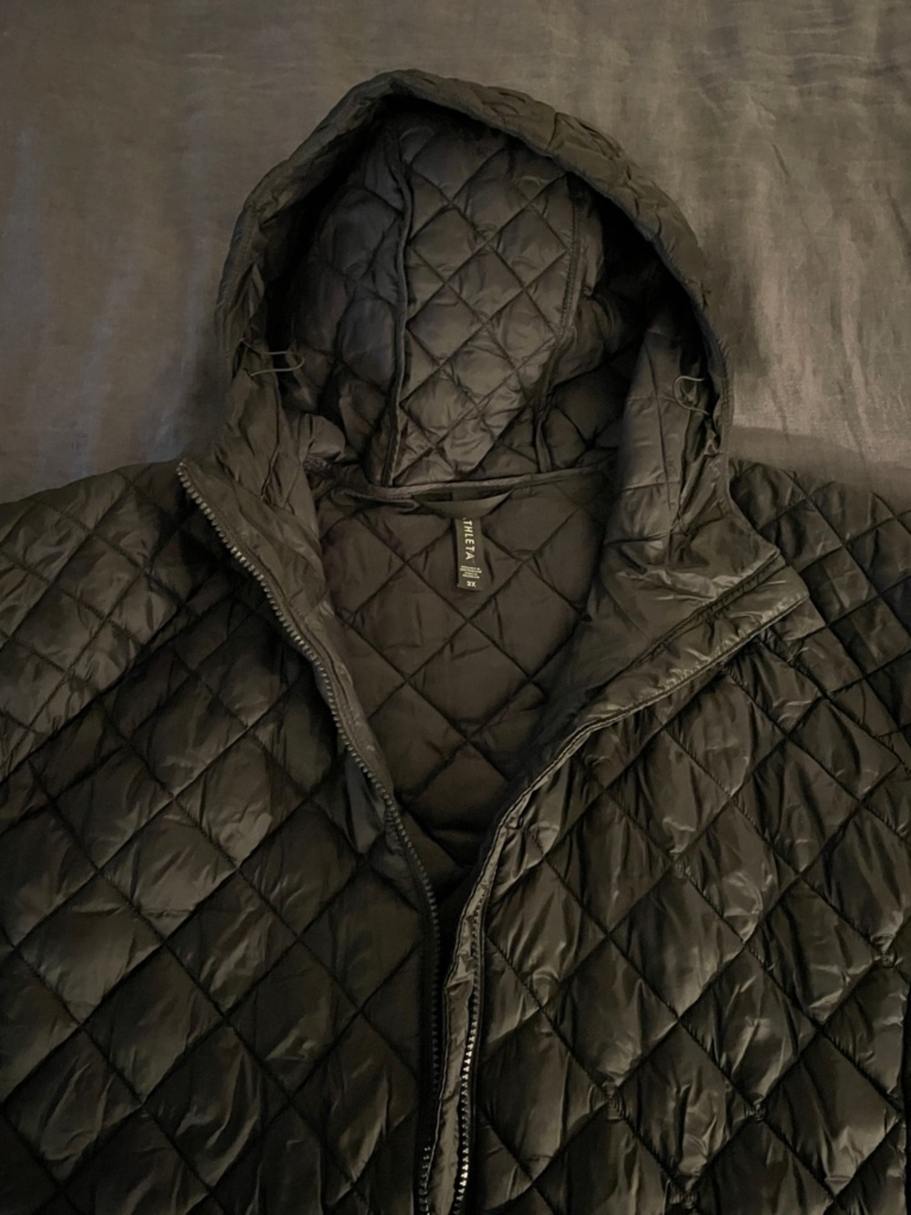 Athleta Whisper Featherless Puffer Parka